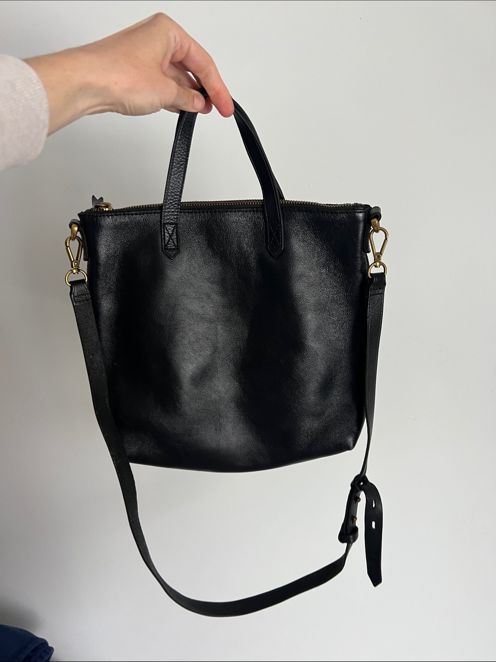 MADEWELL small mini transport black crossbody bag purse tote zip top w/ handles - Picture 3 of 11